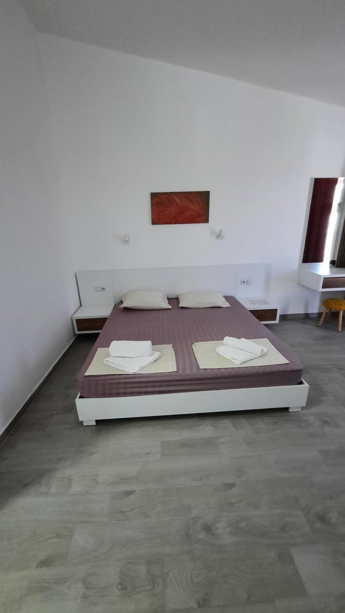 Apartmani Vila Milaris Ulcinj Room photo